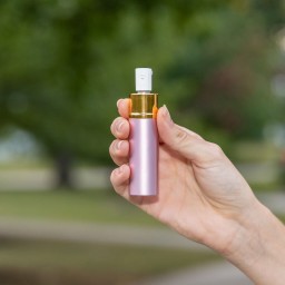 Aérosol lacrymogène Sabre Rouge à lèvre